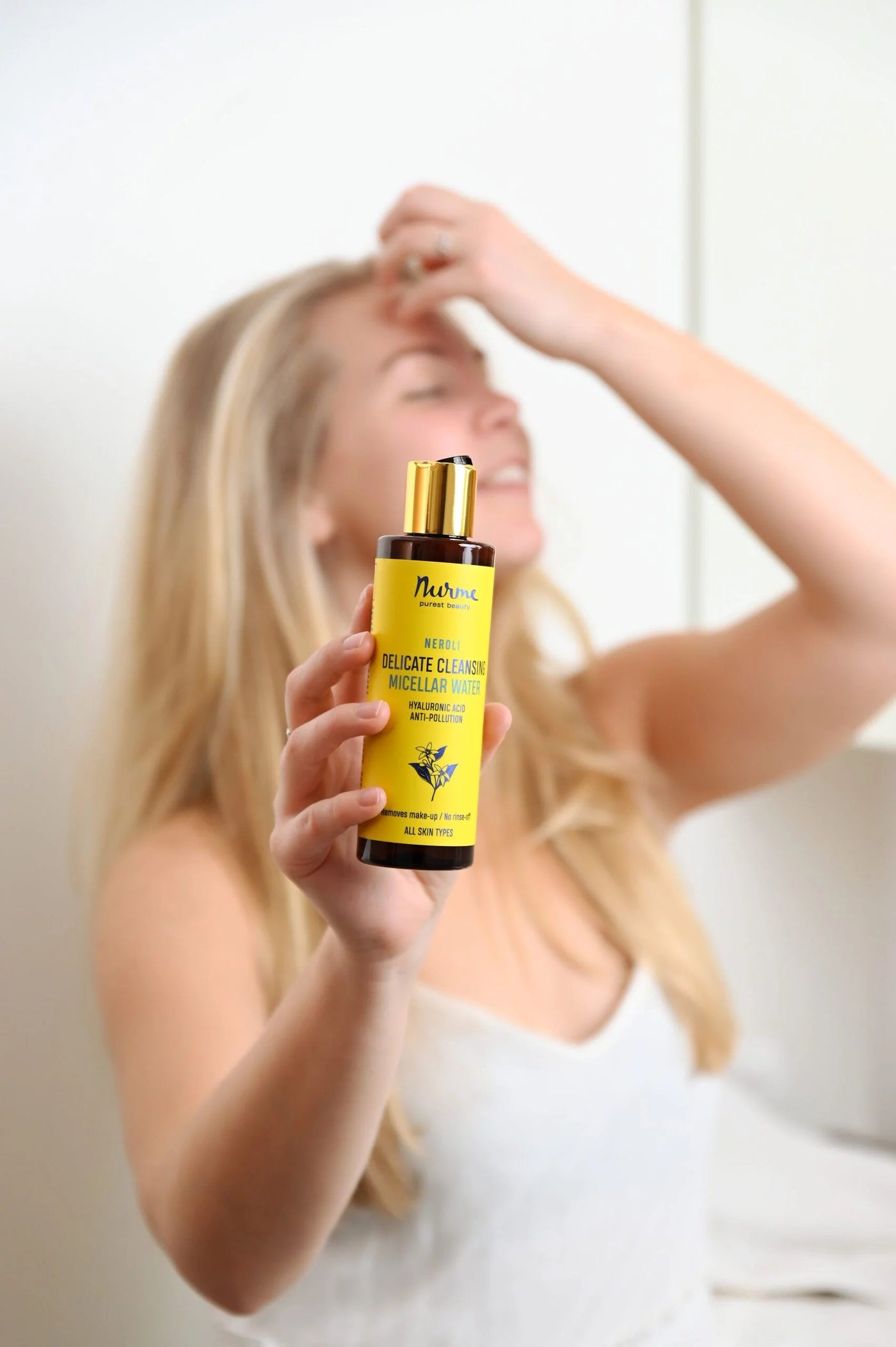 Mini Face Care Routine Gift Set in a Cosmetic Bag